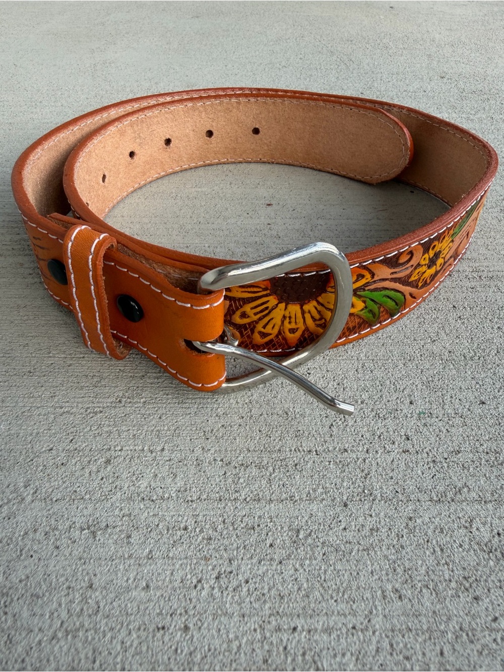Vintage Handmade Mexican Leather Belt Size 40 Hand Painted Floral Western Belt